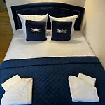 Dali Lägenhetshotell 3*