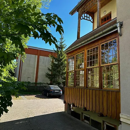 Dali Apartmanhotel 3*