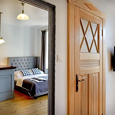Dali Aparthotel